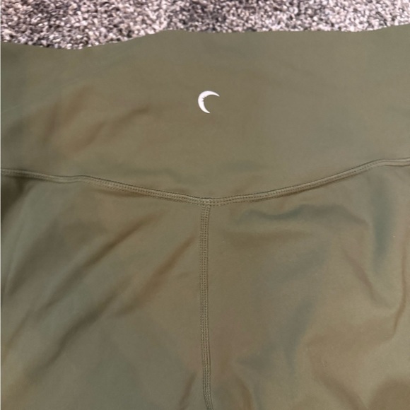 Zyia Olive green leggings - SO SOFT! - Picture 6 of 6